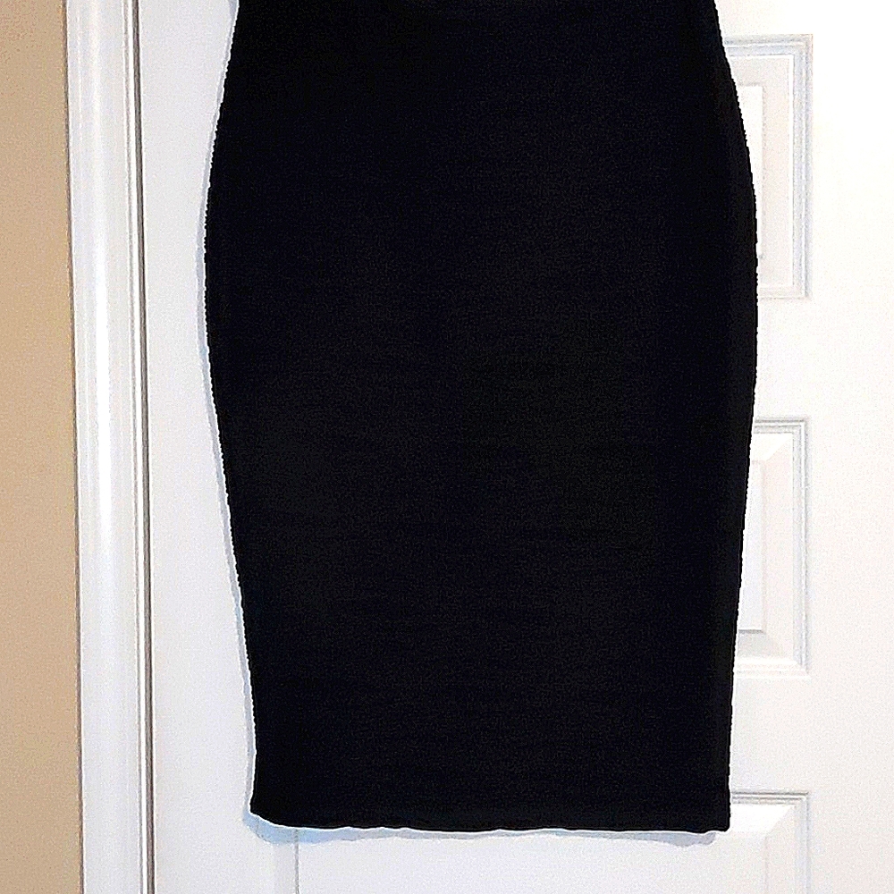 Textured skirt
